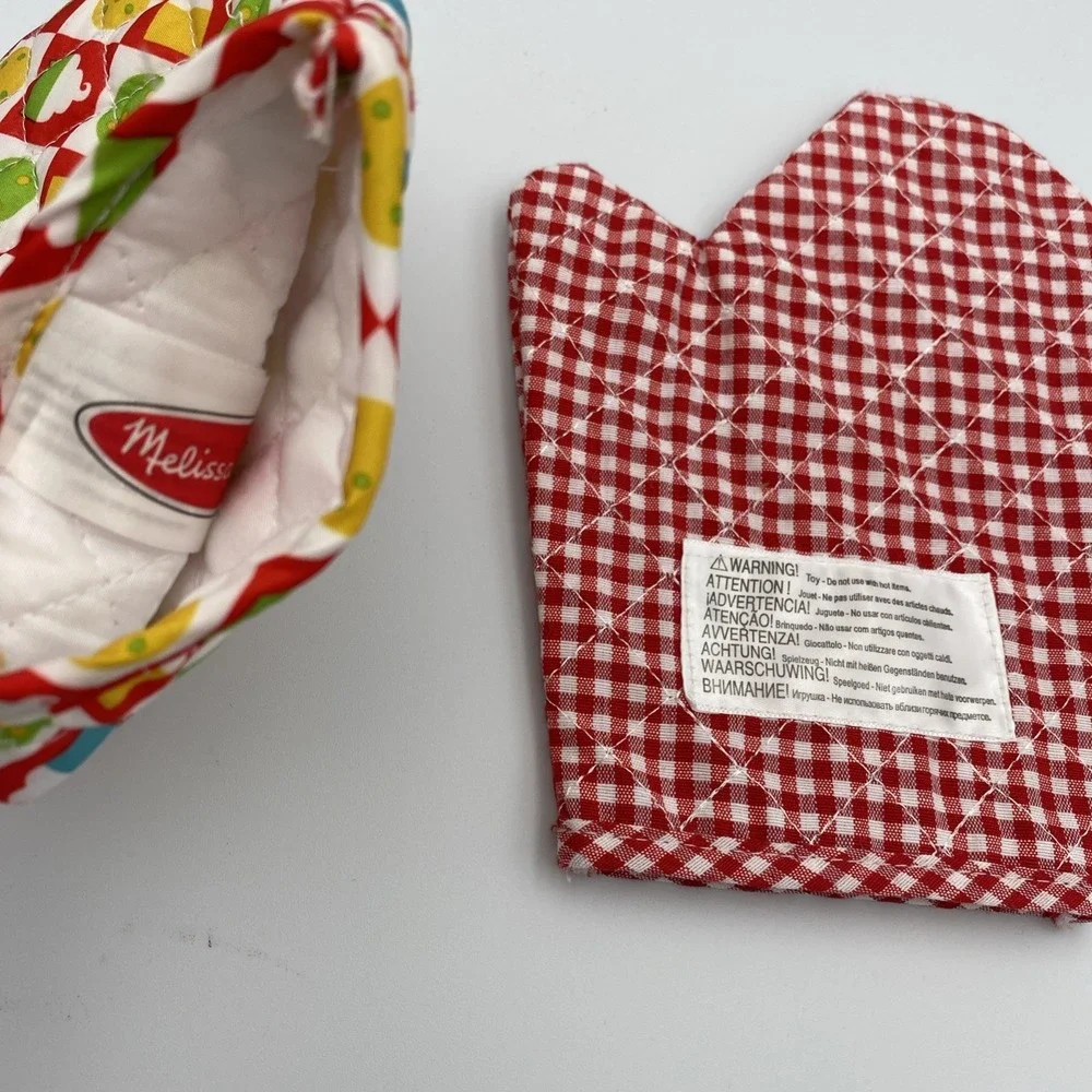 Melissa‎ and Doug pretend play Lot Of 2 oven mitt